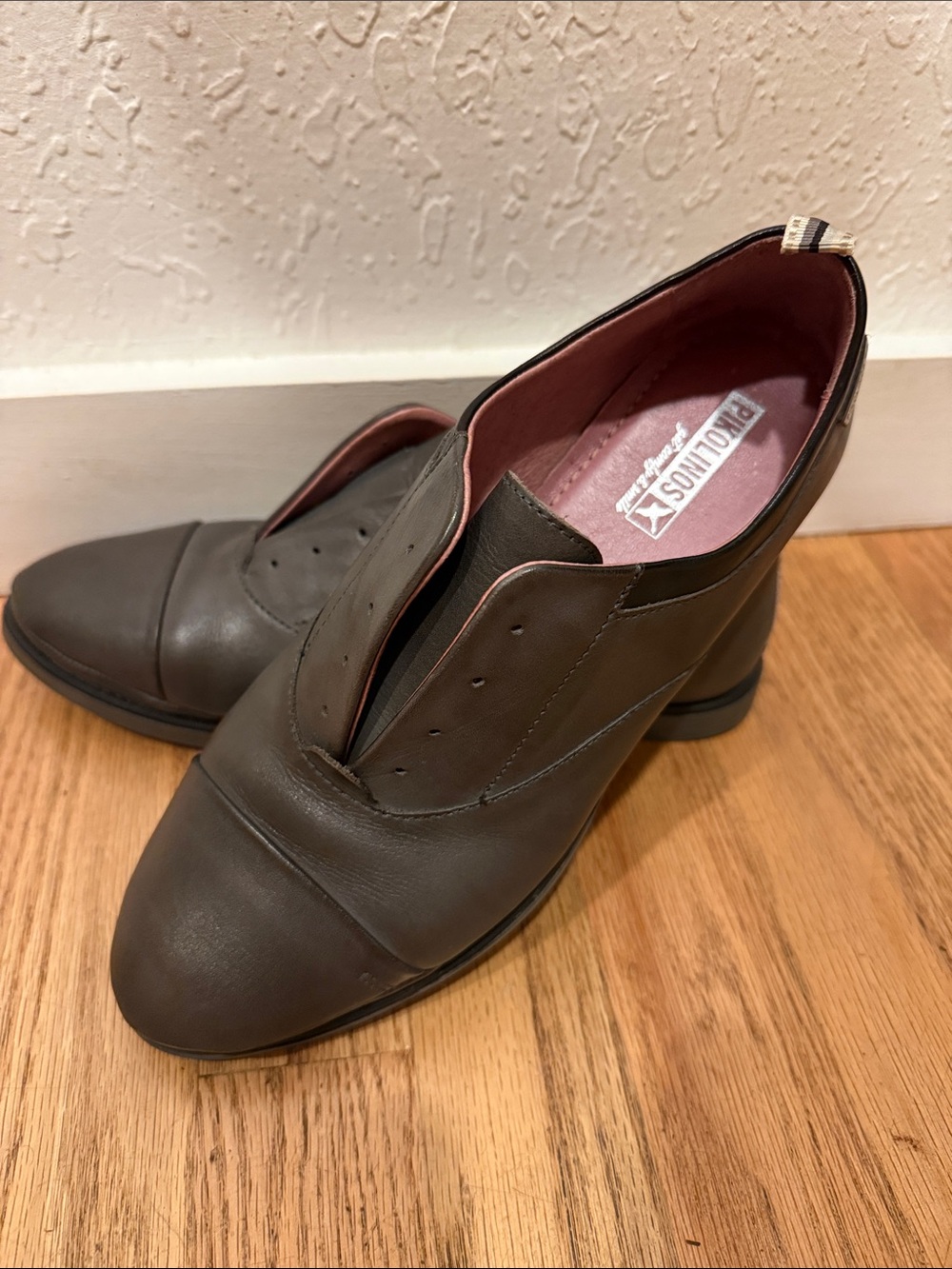 PIKOLINOS dark Grey Leather Slip-On Low Heel Loafers